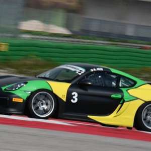 Kinetic Racing al via nella classe GT4 del Campionato Italiano Gran Turismo 2017
