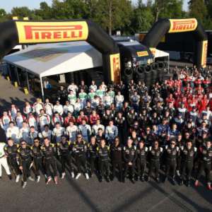 Blancpain week end: oggi Ferrari la più veloce, domani alle 14.45 il via alla tre ore. I primi podi dei monomarca