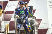 VIÑALES COMPLETES DREAM MotoGP YAMAHA DEBUT