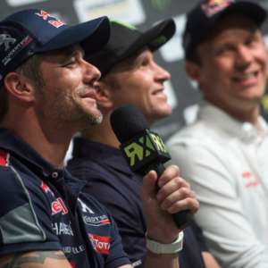 LYDDEN HILL RALLYCROSS: SÉBASTIEN LOEB AT THE FOOT OF THE PODIUM
