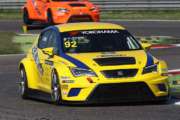 RIPARTE QUESTO WEEKEND DA ADRIA LA SFIDA DI CARLOTTA FEDELI NELLA SEAT LEON CUP ITALIA