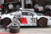 Kevin Ceccon alla volta di Brands Hatch