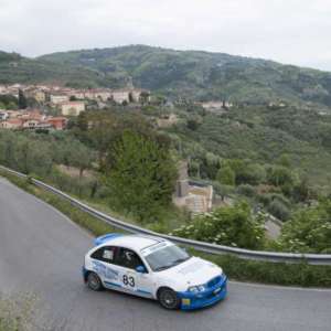 ALESSIO LUCCHESI E SIMONE MARCHI NUOVI LEADER DEL PREMIO RALLY AUTOMOBILE CLUB LUCCA