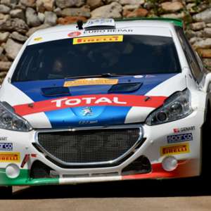 La tripletta di Paolo Andreucci e Anna Andreussi, Peugeot 208 T16 R5