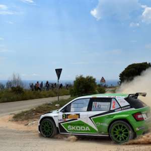 Rally del Salento. A Paolo Andreucci anche la prova di "Santa Cesarea 2". Secondo tempo per Scandola