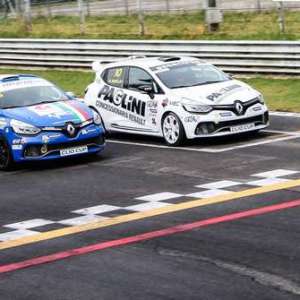 CLIO CUP ITALIA – GUSTAVO SANDRUCCI VINCE LE DUE GARE DI MONZA