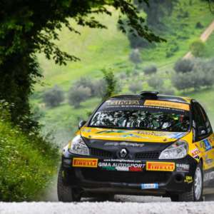 AL SAN MARINO GILARDONI RITROVA LA CLIO R3C