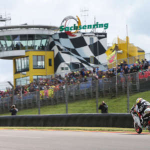 PLANMÄSSIGER AUFTAKT AUF DEM SACHSENRING