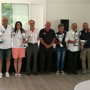 Pierluigi Fortin e Laura Pilè su Fiat 600 Abarth firmano La Millecurve