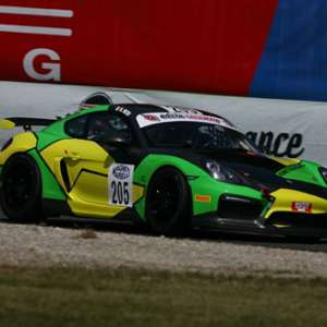 Mugello, Kinetic Racing schiera una seconda Porsche Cayman nella classe GTS