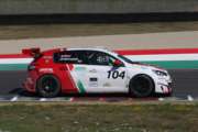 Mugello, Qualifica. È en-plein di Nicola Baldan (Seat) con la firma alle due pole position nel quarto round del TCR Italy.