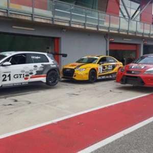 È Max Gagliano il più veloce del TCR Italy nei test di Imola.