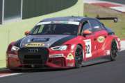 A VALLELUNGA EMOZIONI ALTALENANTI PER CARLOTTA FEDELI AL SUO DEBUTTO NEL TCR ITALY TOURING CAR CHAMPIONSHIP