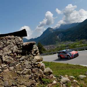 Al San Martino di Castrozza prima esperienza positiva con la Hyundai i20 R5 per "Pedro"