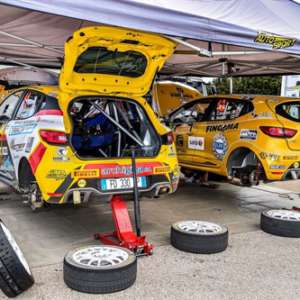 I trofei Renault Rally riaccendono i motori per il 5°Rally di Roma Capitale