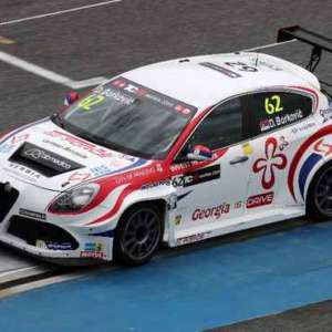 L’Alfa Romeo Giulietta TCR di Romeo Ferraris torna sul podio in Tailandia