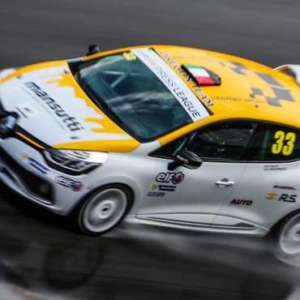 CLIO CUP ITALIA E CLIO CUP PRESS LEAGUE QUESTO WEEKEND IN AZIONE A VALLELUNGA