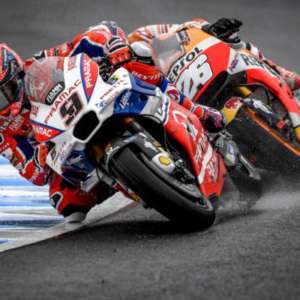 Ottima partenza di Petrux in Giappone: 6° e Top Speed. Scott 14° dopo una convincente FP1