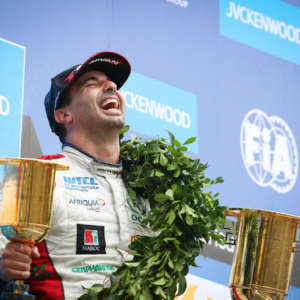 WTCC MACAU : A TITLE AND A VICTORY FOR SÉBASTIEN LOEB RACING