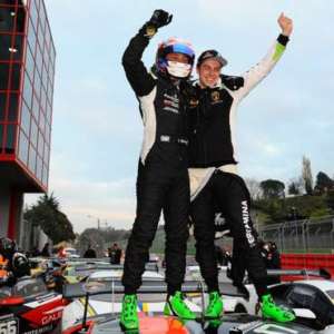 Il team Antonelli Motorsport in trionfo: a Imola Loris Spinelli e Mikaël Grenier si laureano campioni del Lamborghini Super Trofeo Europa