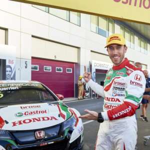 Guerrieri and Honda on pole for WTCC season finale