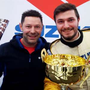 Premiazioni Suzuki al Motor Show 2017: Coppe e Rivia festeggiano il titolo