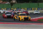 Cambia il calendario 2018 per il TCR Italy.