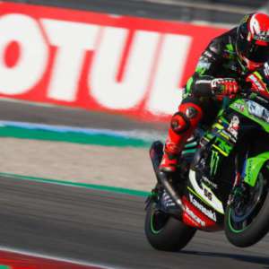Magnifico Sykes trionfa in Gara 2 ad Assen