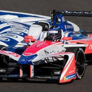 La Formula E arriva a Imola con Nick Heidfeld e la Mahindra Racing