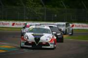 Imola, Gara 2. Luigi Ferrara firma il bis sulla Giulietta di V-Action nel primo round di TCR Italy.