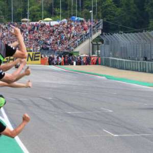 Magistrale Rea vince Gara 1 ad Imola