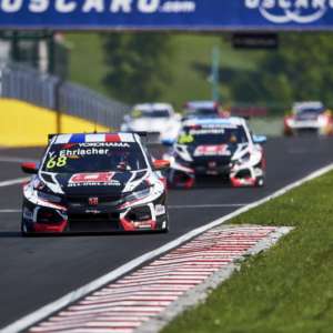Magnificent one-two finish for Honda in Hungary
