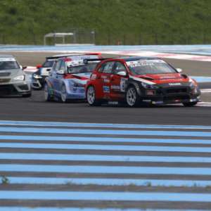 Pit Lane Competizioni fa doppietta nel TCR Italy in Francia