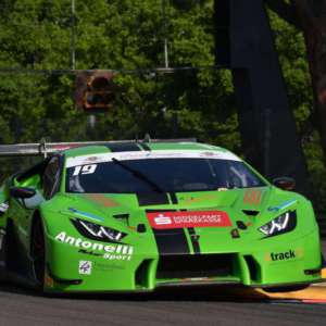 LORENZO VEGLIA A LE CASTELLET PER CONFERMARE IL PODIO DELL'AVVIO "TRICOLORE" GRAN TURISMO
