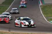 Due Alfa Romeo Giulietta TCR by Romeo Ferraris a Misano