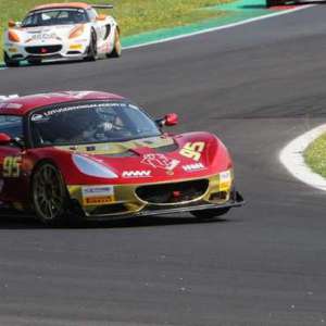 DOMINIO DI FRANCESCO GUERRA A VALLELUNGA NEL TERZO APPUNTAMENTO LOTUS CUP ITALIA 2018