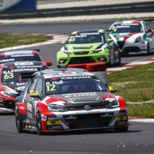 Le Sébastien Loeb Racing freiné dans son élan