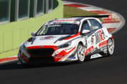 Nicola Baldan torna in pista a Vallelunga e raddoppia: TCR Europe a Monza!