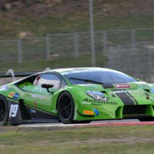 LORENZO VEGLIA ED IL TRICOLORE GT: IN SOFFERENZA A VALLELUNGA