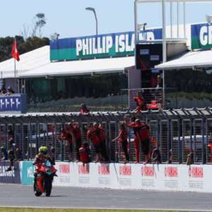 Un magico Bautista vince anche Gara 2 a Phillip Island