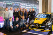 LA CLIO CUP PRESS LEAGUE CALA IL “POKER”: PRESENTATA LA QUARTA EDIZIONE DEL TROFEO DI RENAULT ITALIA RISERVATO ALLA STAMPA