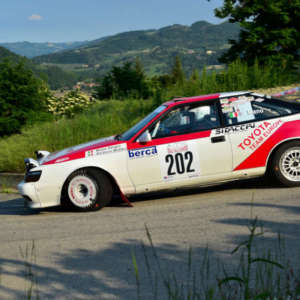 Il III Historic Rally Valli Vesimesi – Memorial Piero Lavazza prima prova del TRZ, si sposa con la 31^ edizione del Rally del Tartufo.