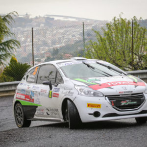 Una foratura rallenta Christopher Lucchesi al rallye di Sanremo