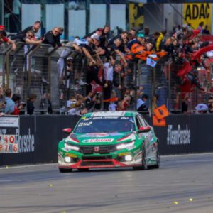 Honda Civic Type R TCR wins Nurburgring 24 Hours