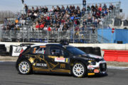 OGLIARI PRONTO A METTERE IL CASCO PER IL SUO MILANO RALLY SHOW