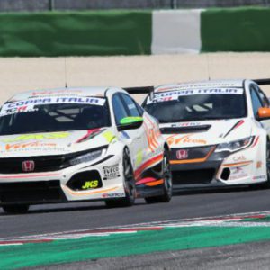 Giacon vince a Misano nella doppietta MM Motorsport