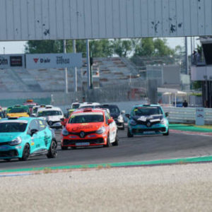 FELICE JELMINI METTE A SEGNO UNA DOPPIETTA A MISANO NELLA CLIO CUP ITALIA