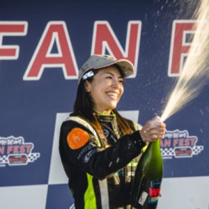 Una prima nella storia della Euro NASCAR: Manami Kobayashi vince al debutto in ELITE Club