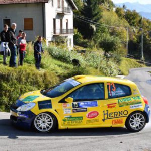 RICCARDO TONDINA CHIUDE DA PROTAGONISTA IL TROFEO RENAULT
