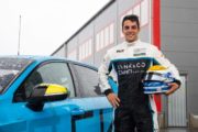 It's Santiago, go, go: Young gun Urrutia wins four-way shootout for Cyan Lynk & Co WTCR chance